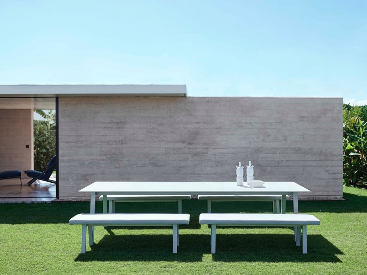 Timeless Outdoor High Dining Table