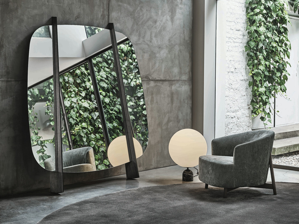 Gong Mirror