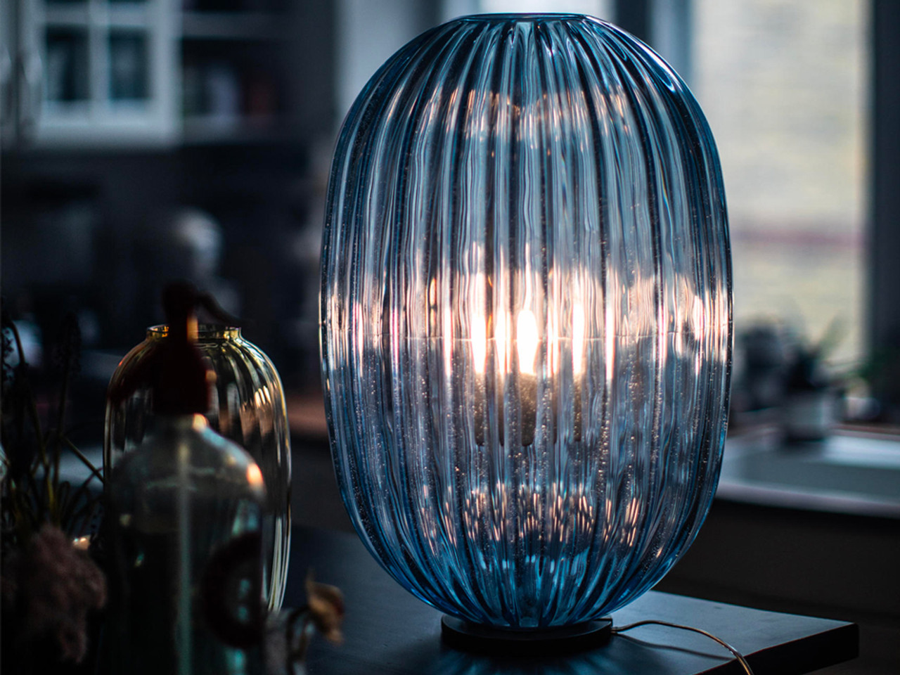 Plass Media Table Lamp
