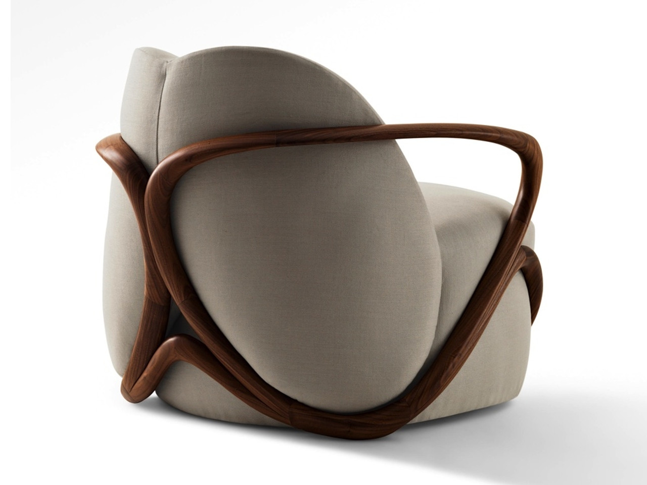 Hug Armchair 
