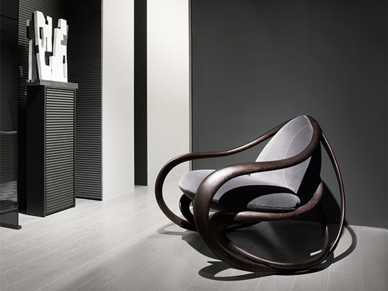 Move Rocking Armchair