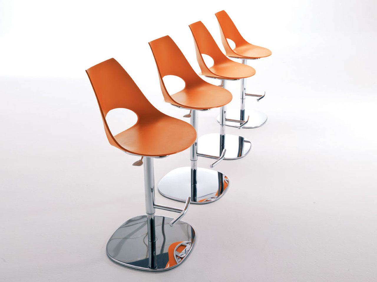 Shark Swivel Barstool