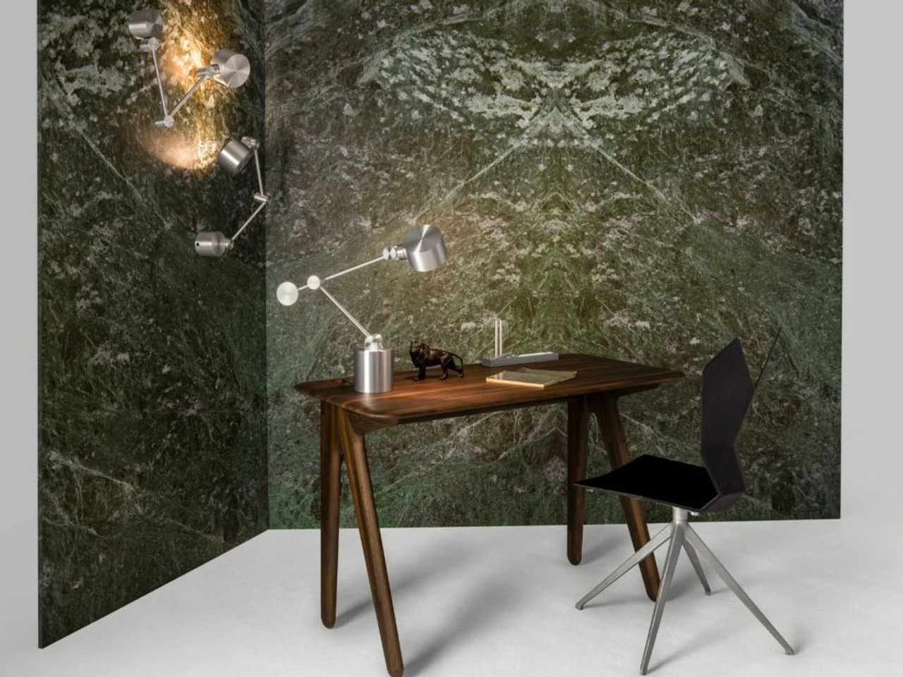 Slab Individual Desk