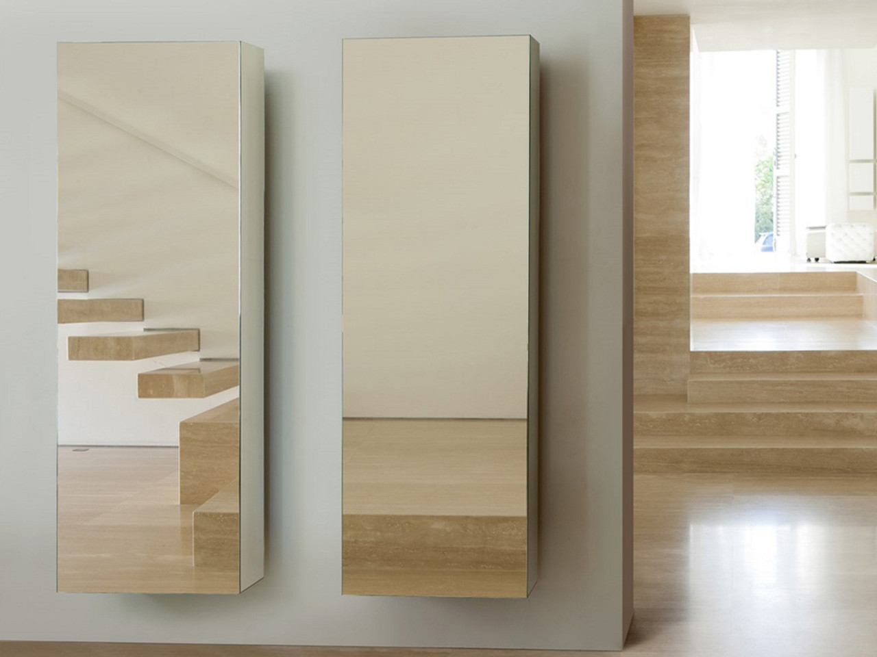 Porada Camper Wall-Mounted Clothes Stand by T. Colzani