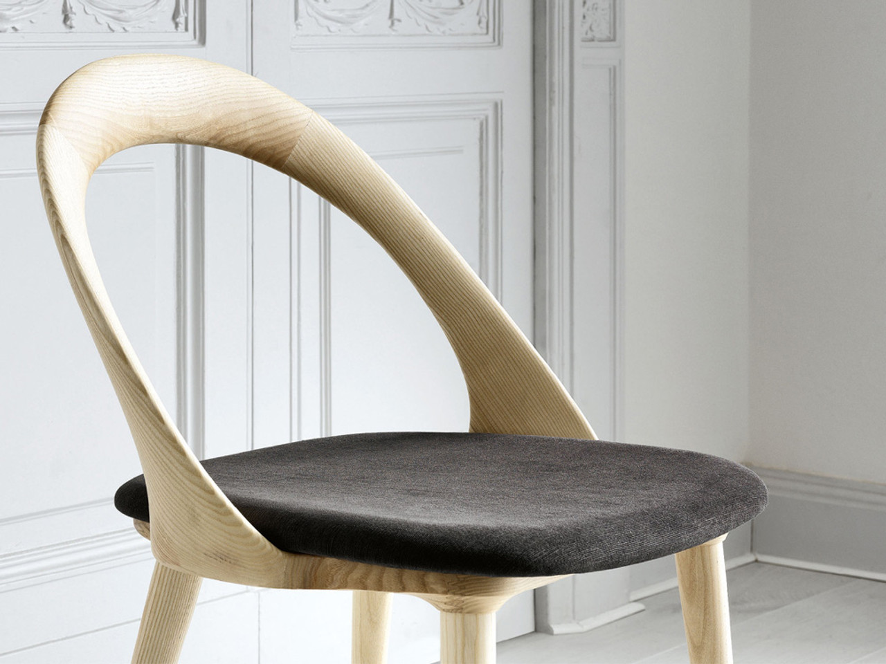 Ester Dining Chair