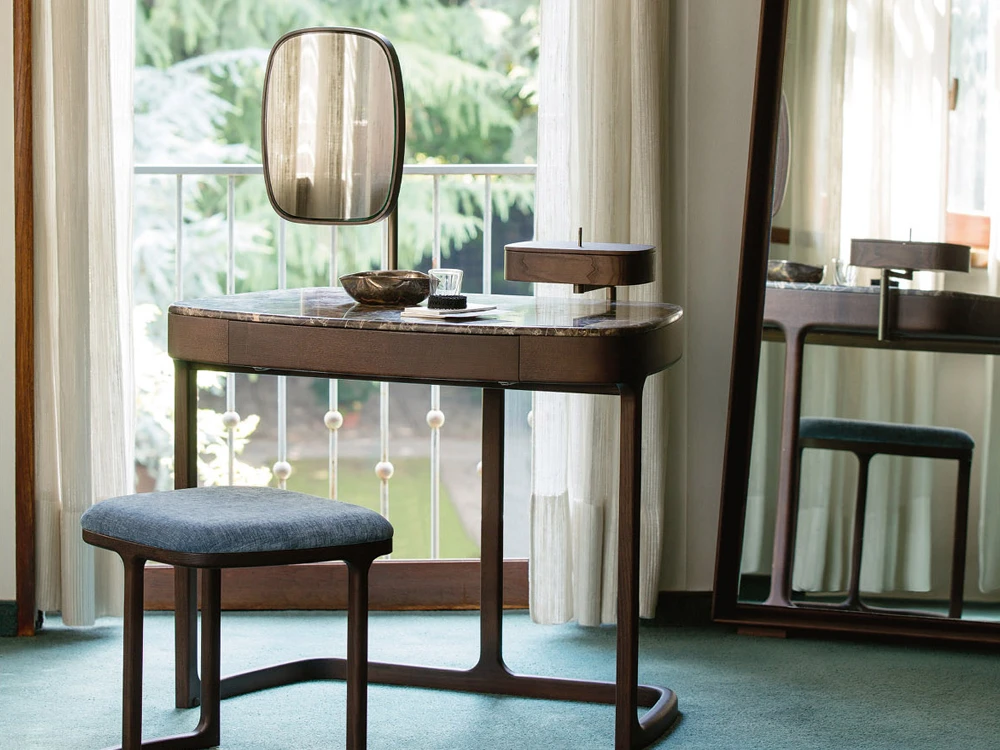 Maskara Coiffeuse Dressing Table