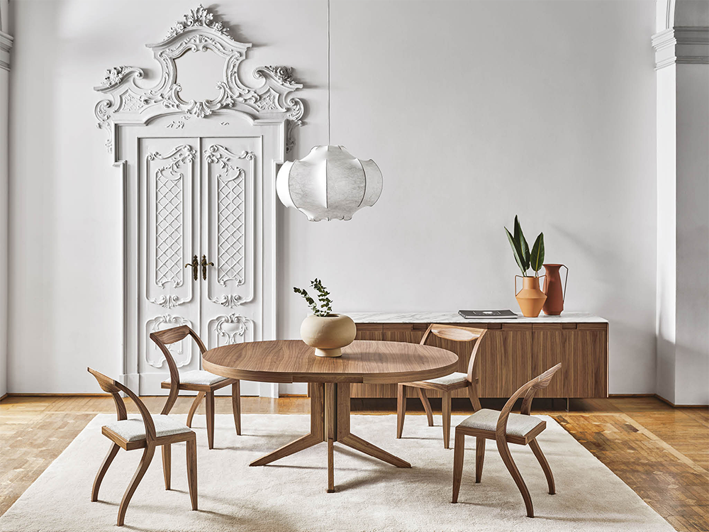 Bryant Extendable Dining Table
