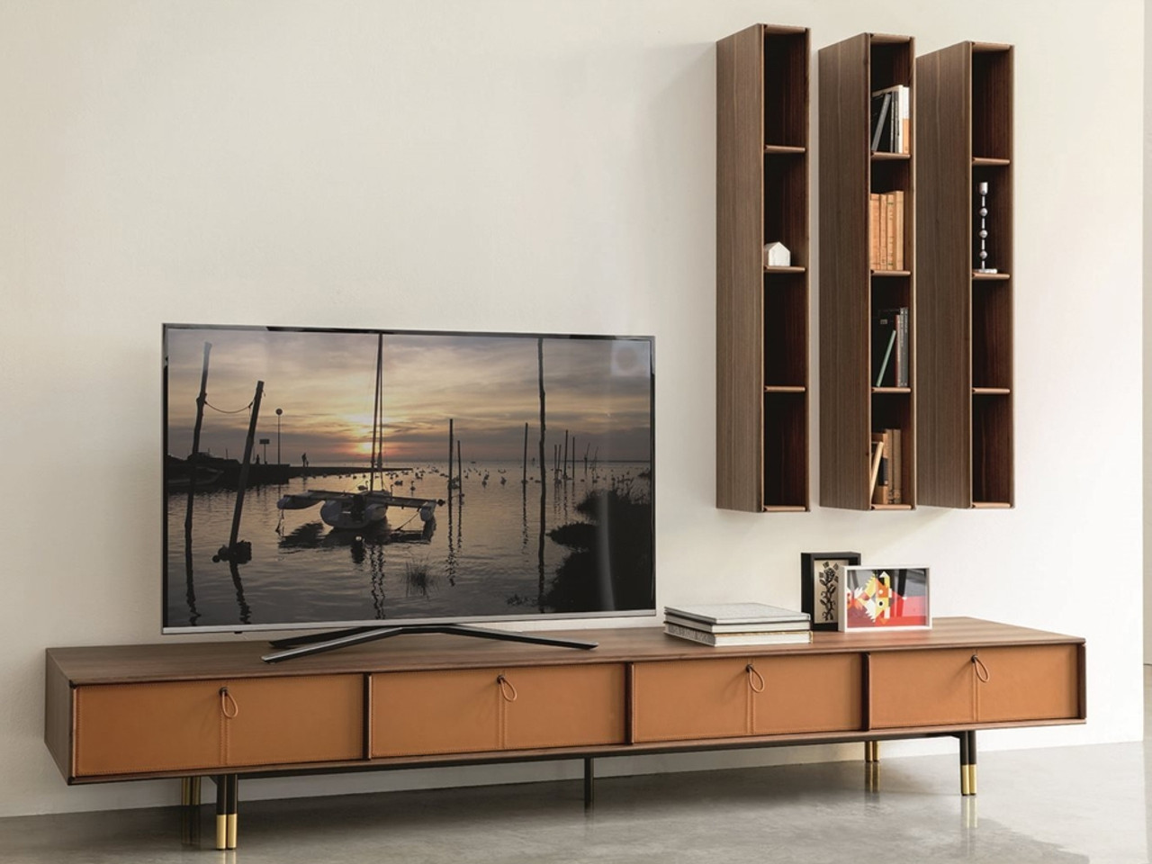 Porada Bayus 7 Wall Unit by Gabriele and Oscar Buratti