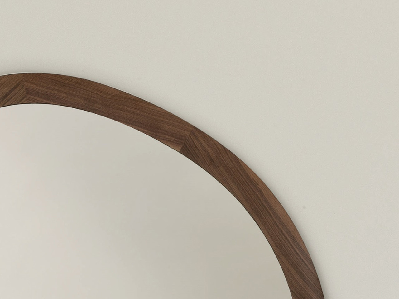 Porada Giolo Mirror by E. Garbin & M. Dell'Orto