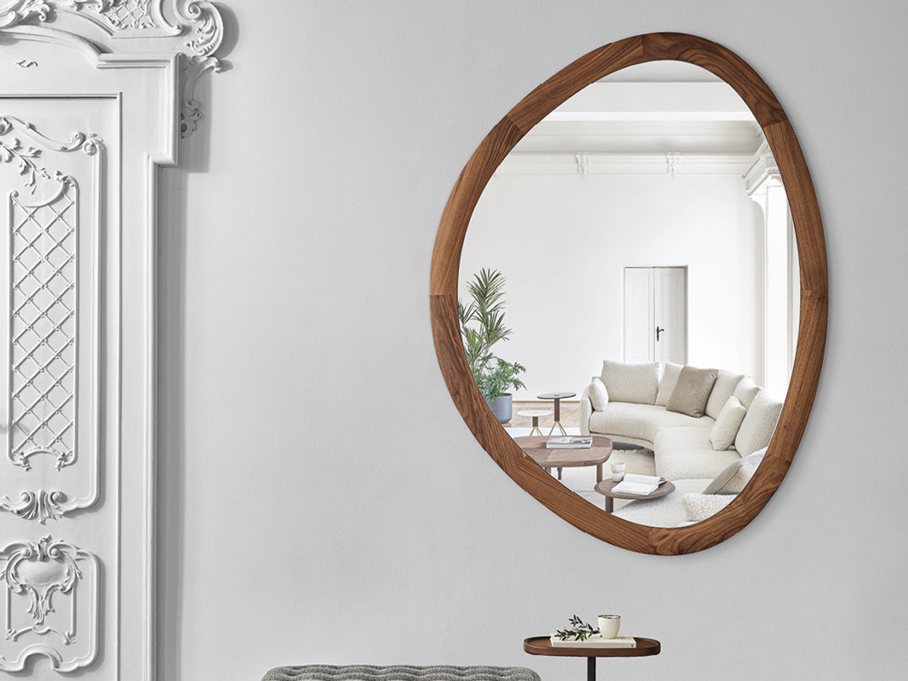 Giolo Mirror