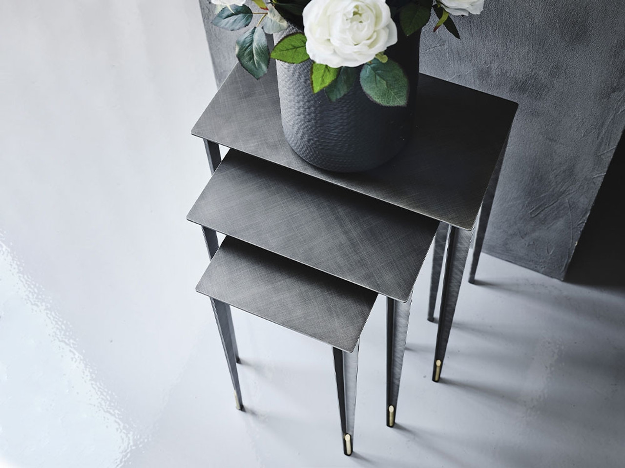 Cattelan Italia Spillo Coffee Table by Giorgio Cattelan 