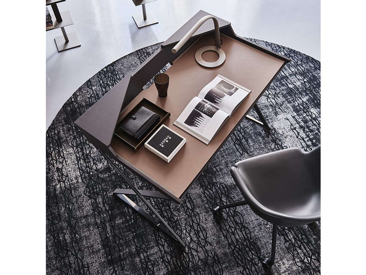 Qwerty Desk