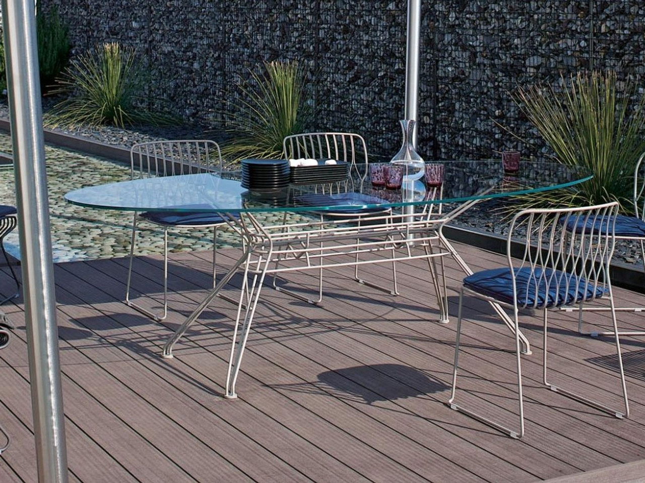 Sander Oval Dining Table