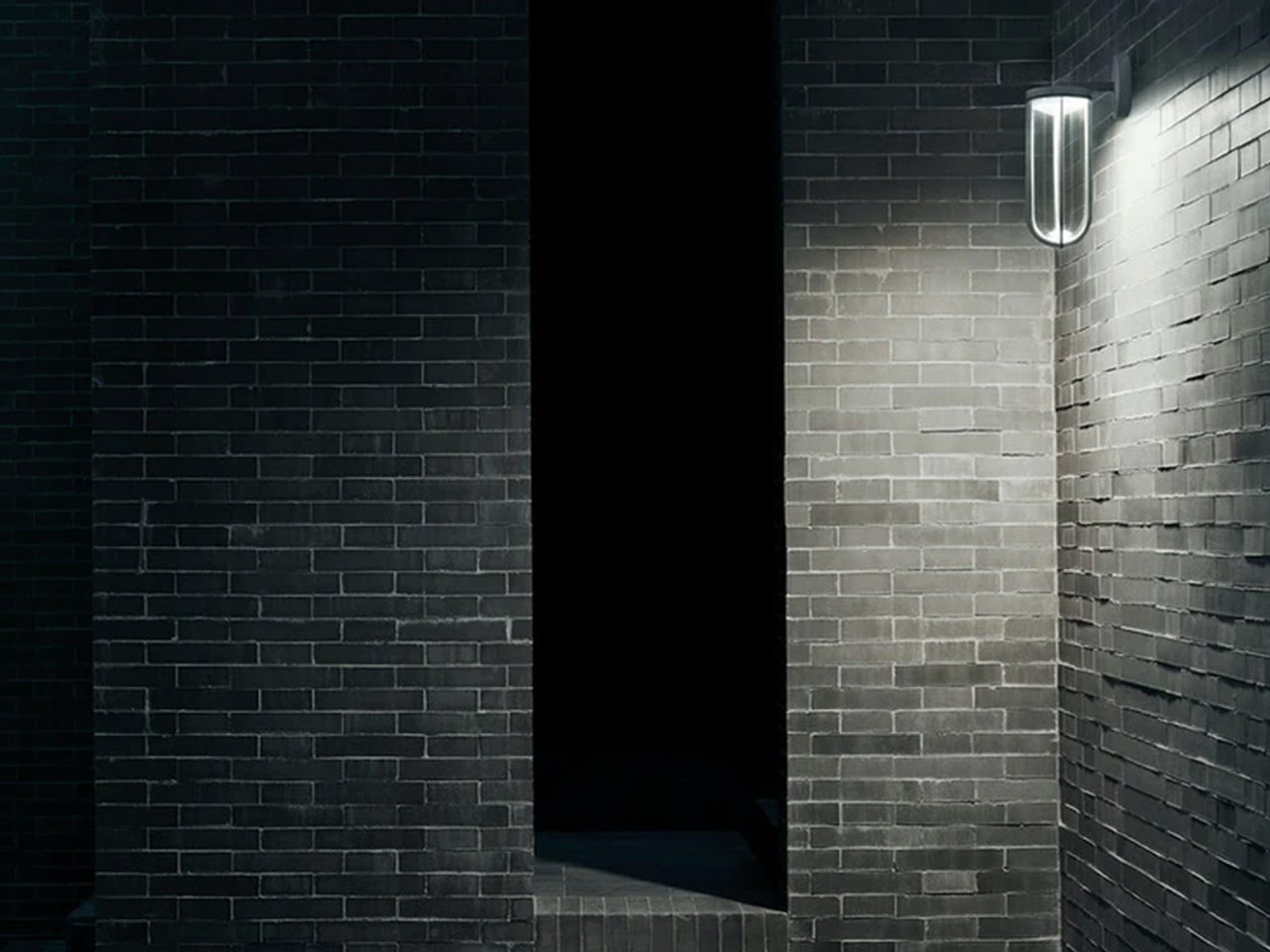 In Vitro Outdoor Wall Light - 3000K