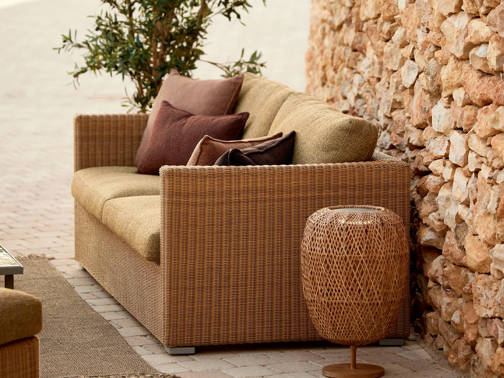 Chester Outdoor Sofa 
