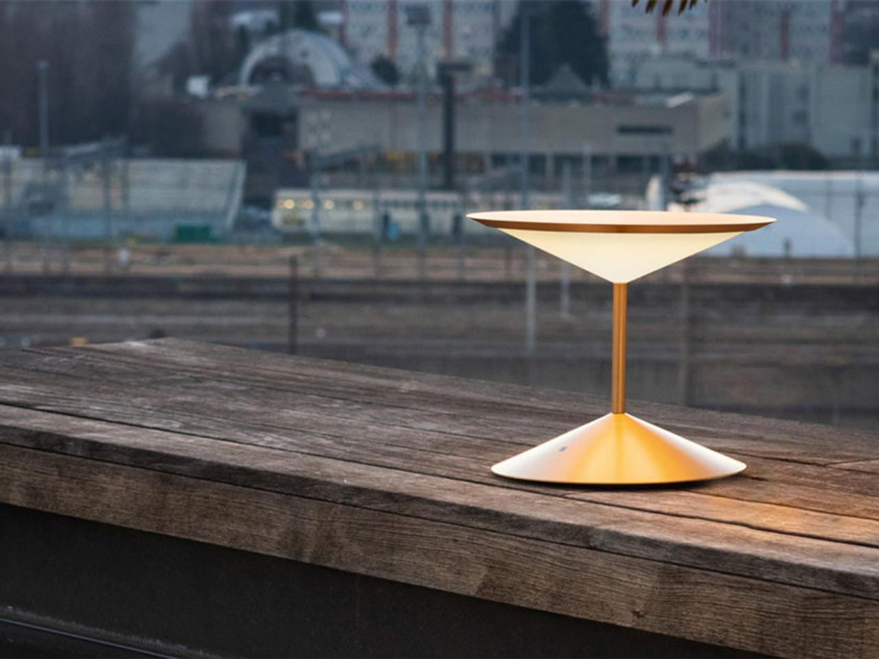 Narciso Table Lamp