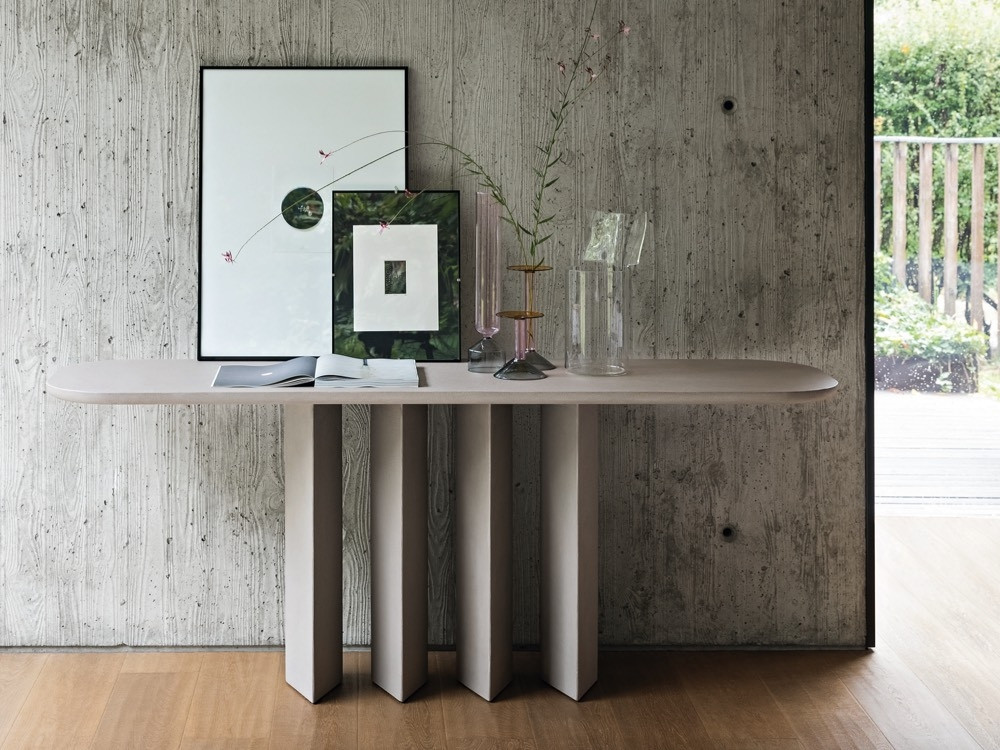 Geometric Console Table Clay Monomaterial