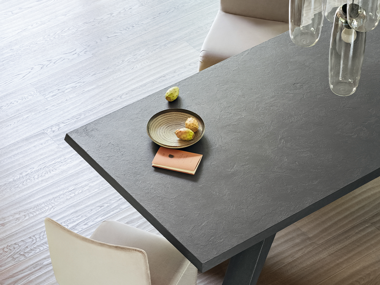 Big Table Clay Monomaterial