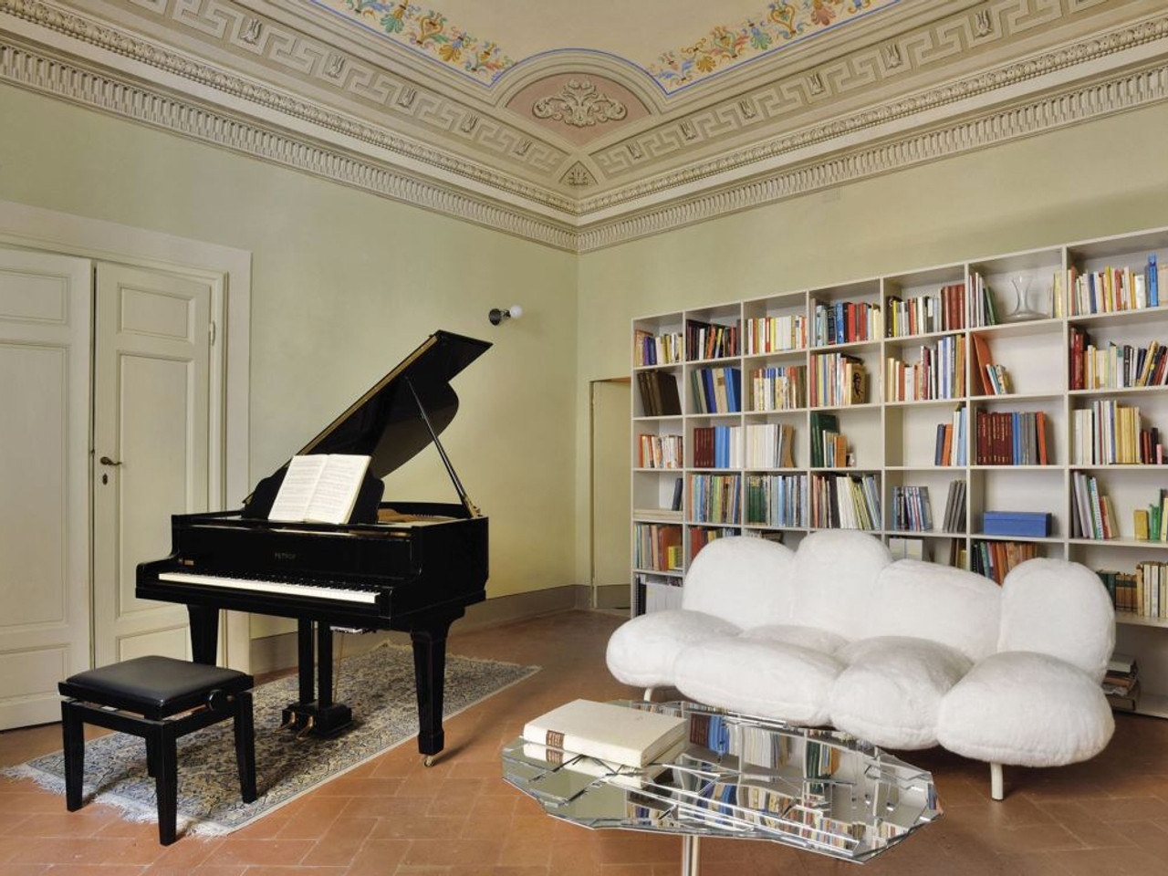 Cipria Sofa
