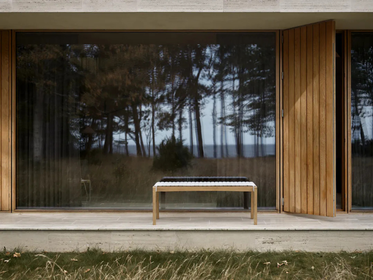 AH912 Outdoor Bench - Quickship