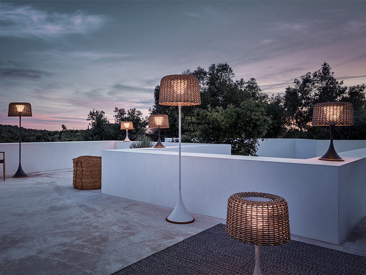 Ambient Mesh Outdoor Tall Lantern