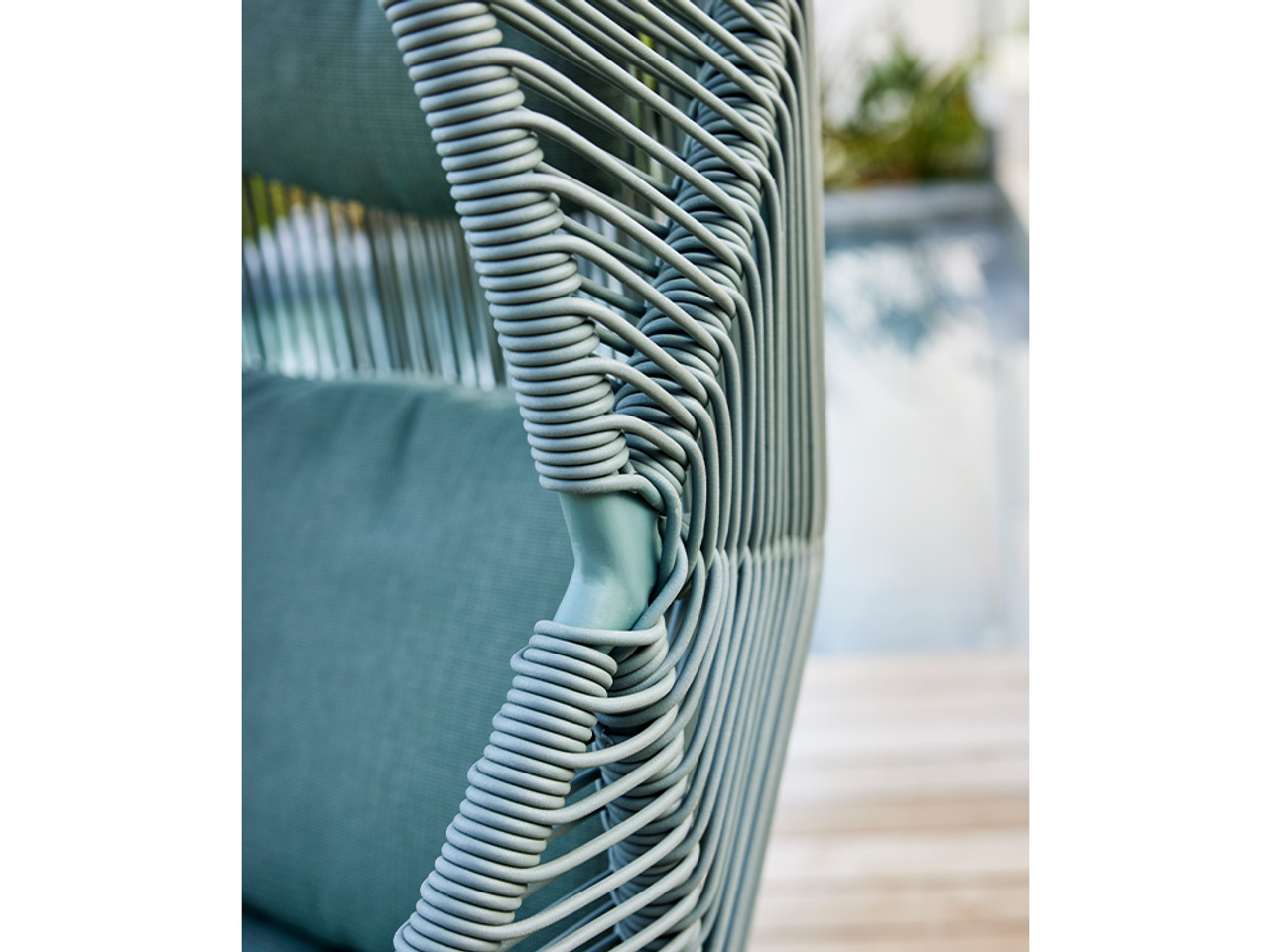 Hive Outdoor Hanging Chair
