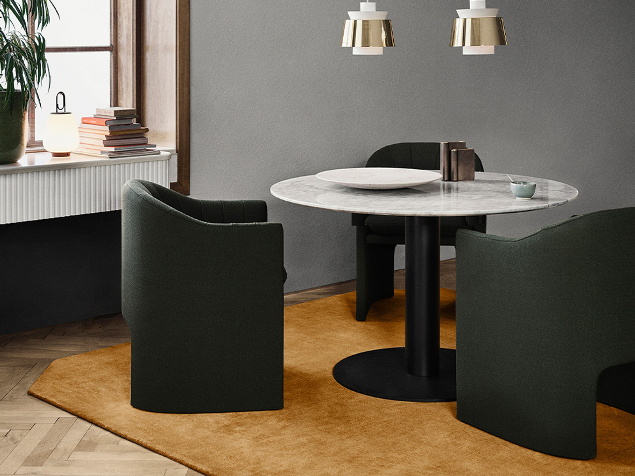 The Moor AP6/AP8 Rug