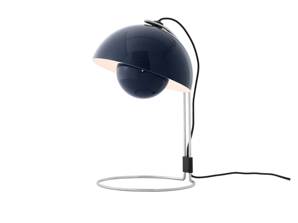 Flowerpot VP4 Table Lamp
