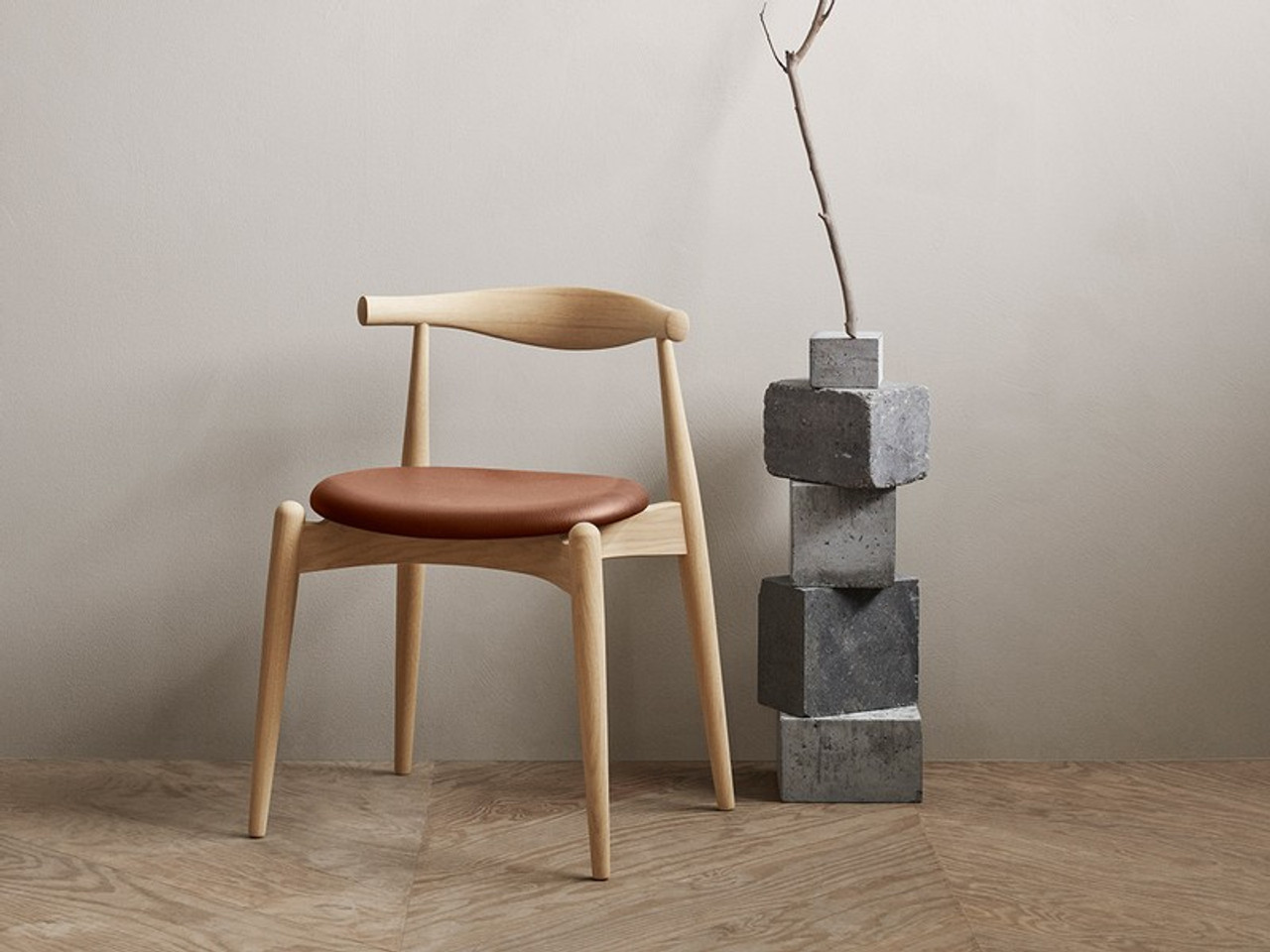 CH20 Elbow Dining Chair - Leather