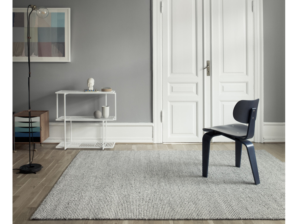 Fenris Rug Off White/Grey - Quickship