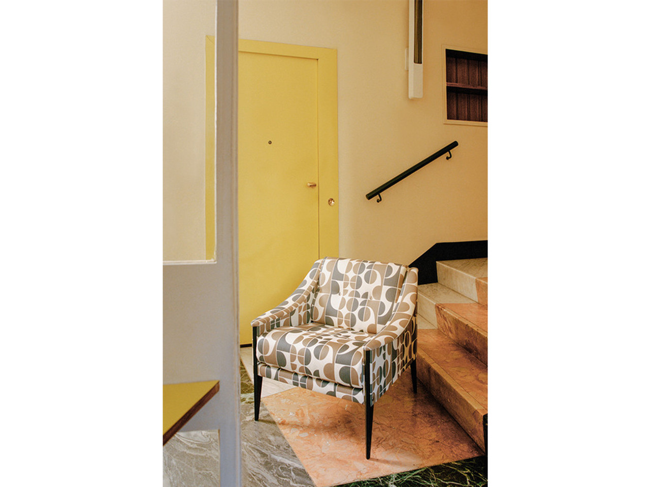 Dezza Armchair Special Edition