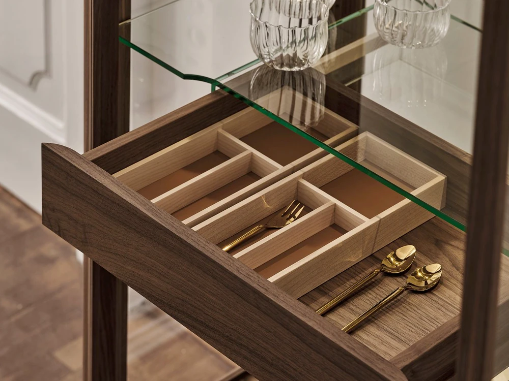 Atsuko Cabinet