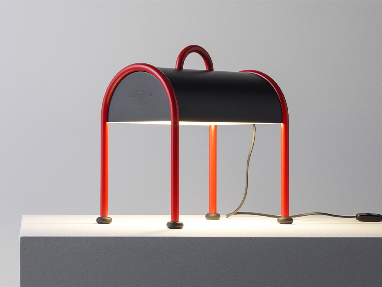 Valigia Table Lamp