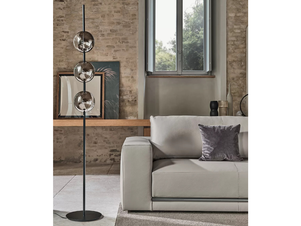 Sferatus Floor Lamp