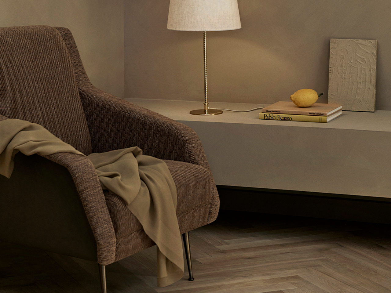 CDC.1 Lounge Chair - Conic Legs