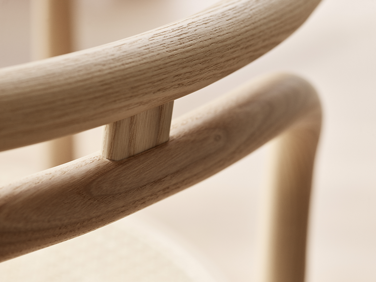 PK15 Dining Chair