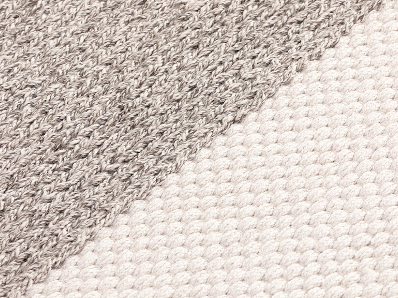 Mangas Outdoor Rug - White