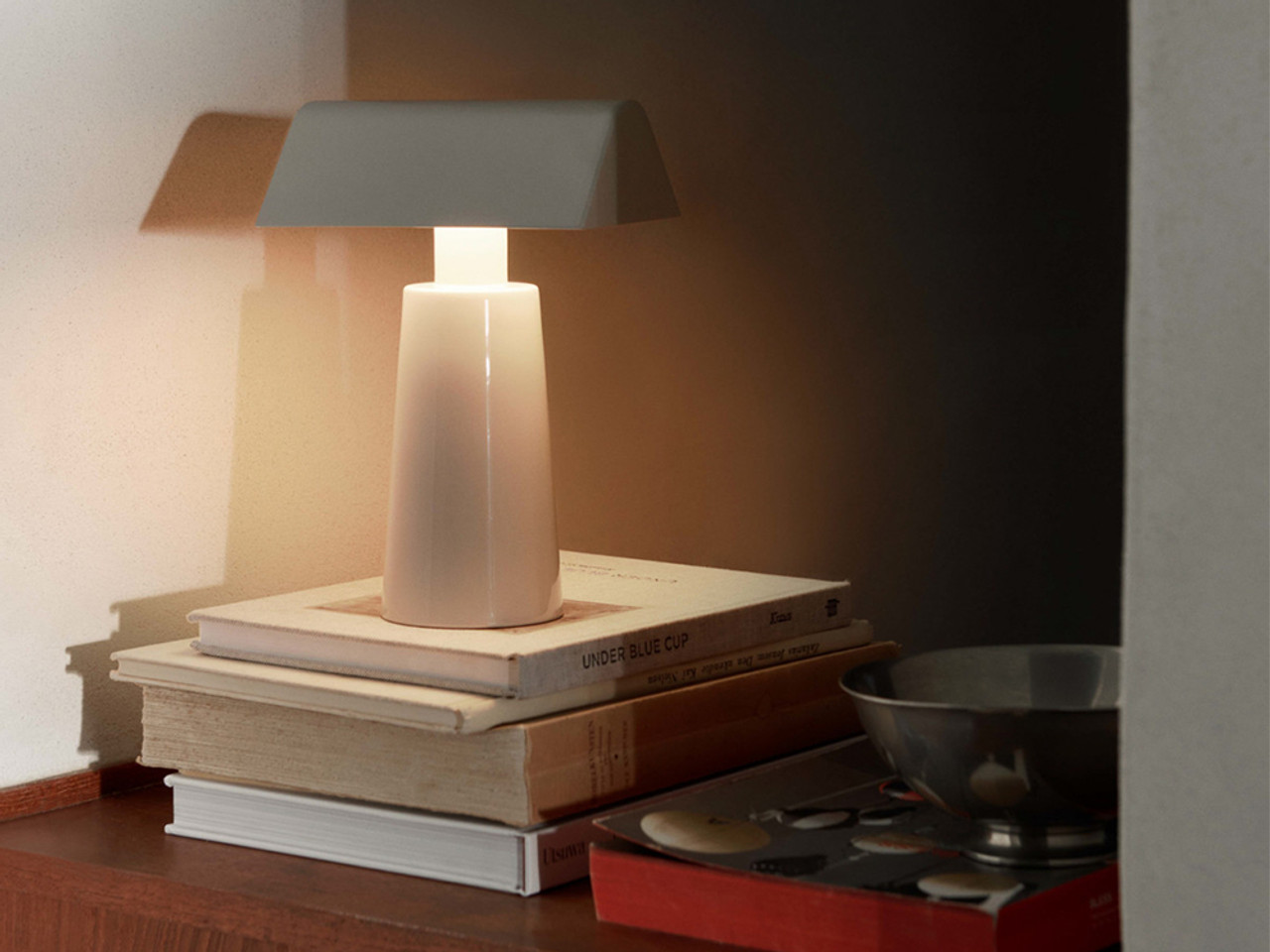 Caret MF1 Portable Table Lamp