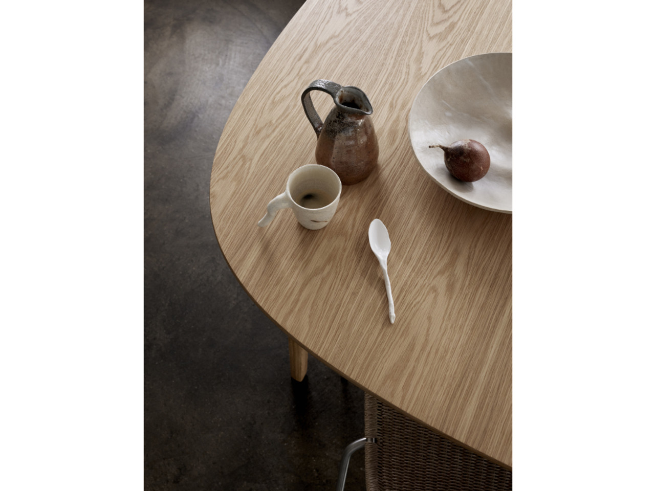 OW224 Extendable Dining Table