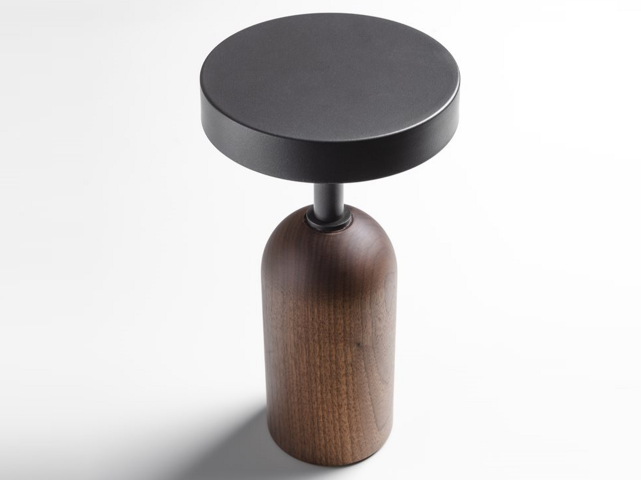Ekero Table Lamp