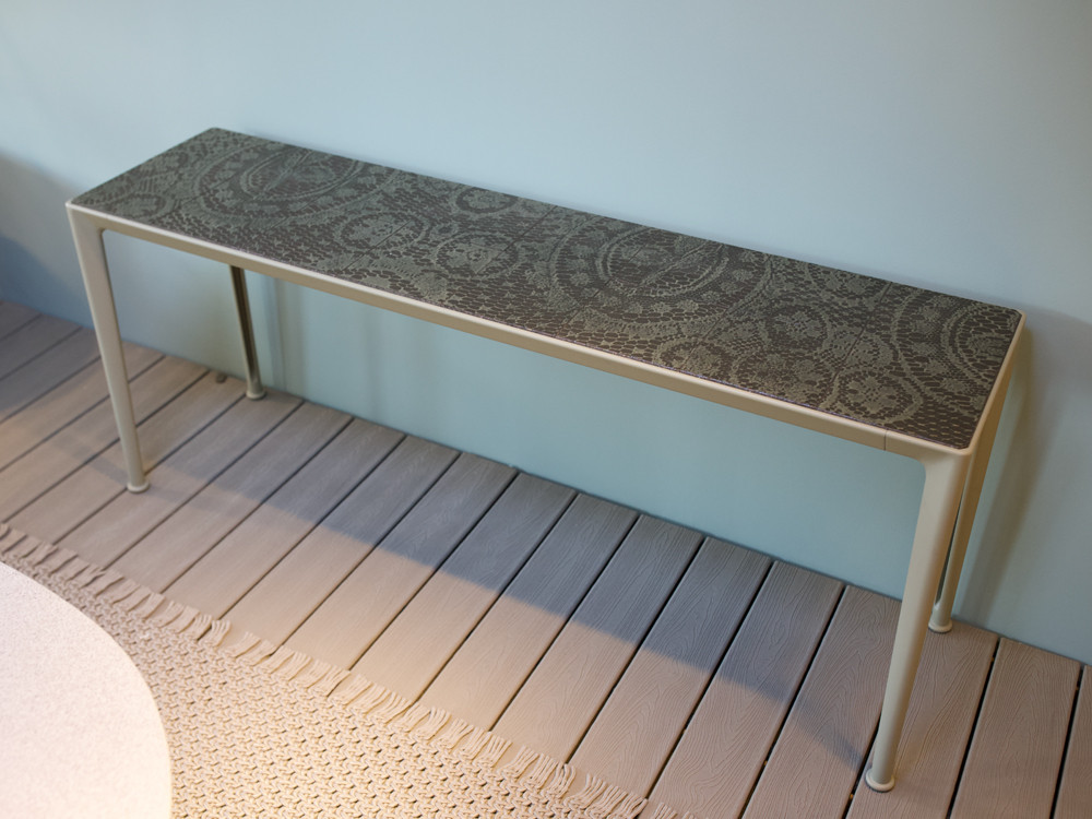 Mirto Outdoor Console - Enamelled Lava Stone