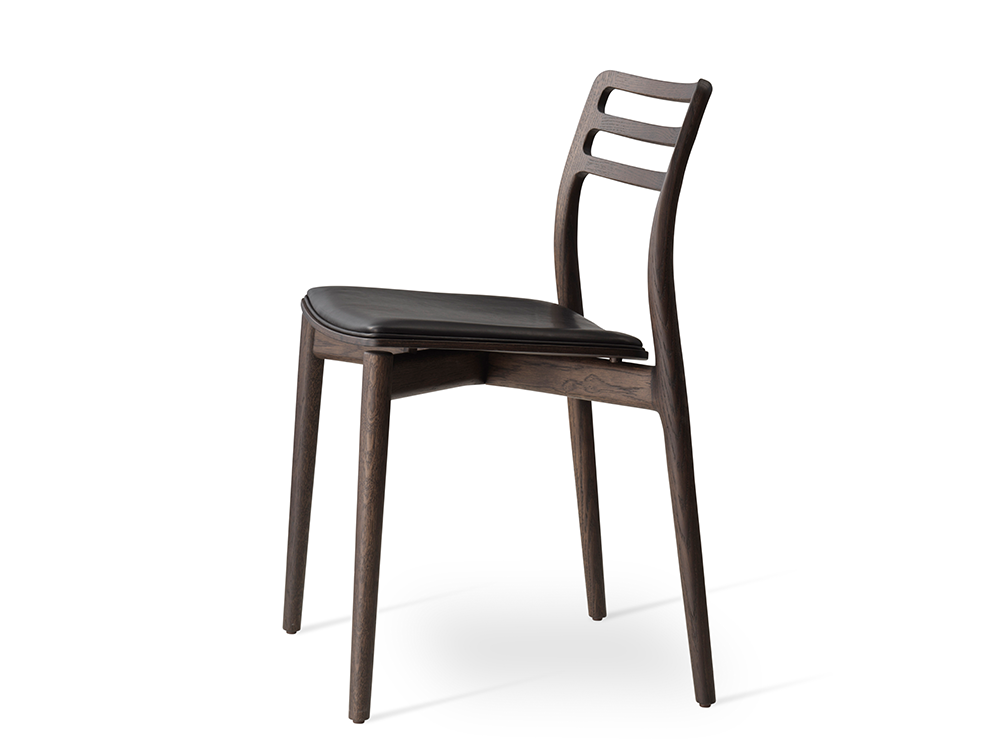 VIPP481 Cabin Chair