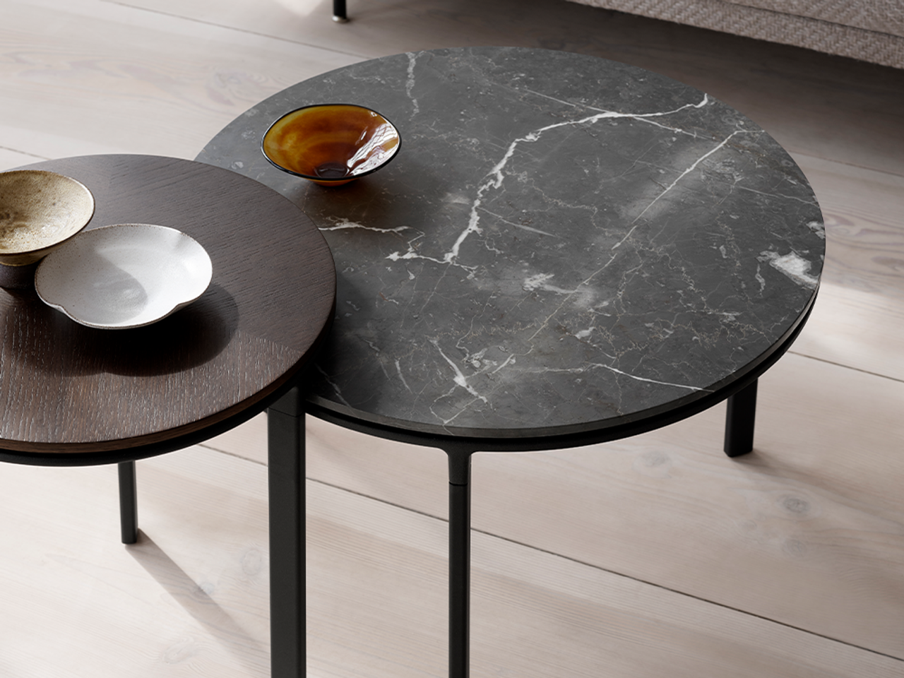 VIPP421 Side Table