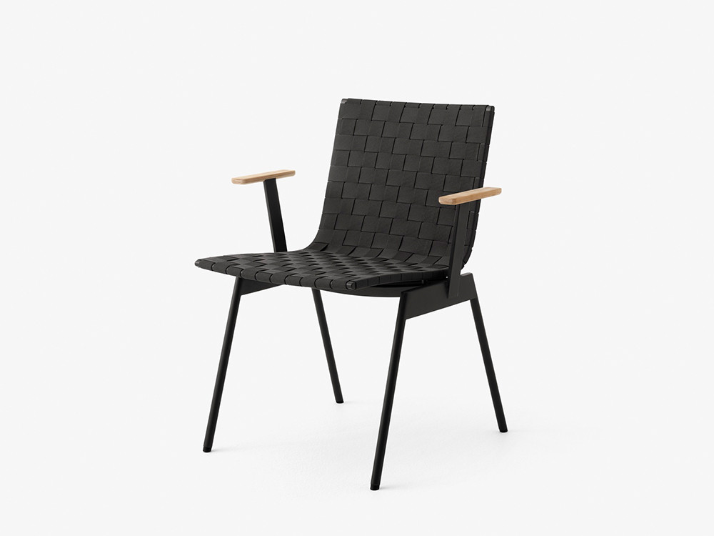 Ville AV34 Outdoor Armchair