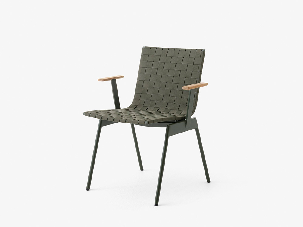 Ville AV34 Outdoor Armchair