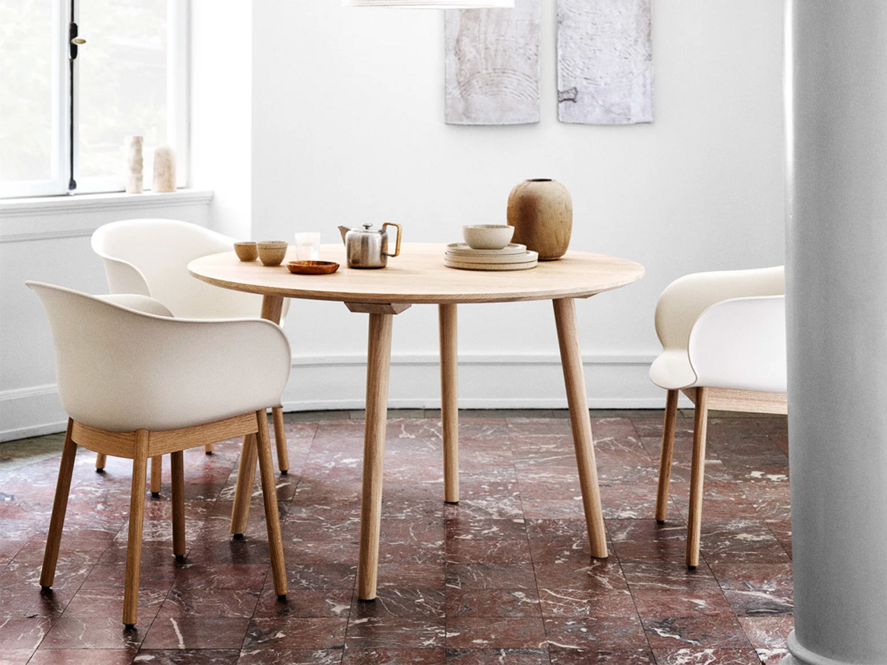 In Between SK3/SK4 Dining Table