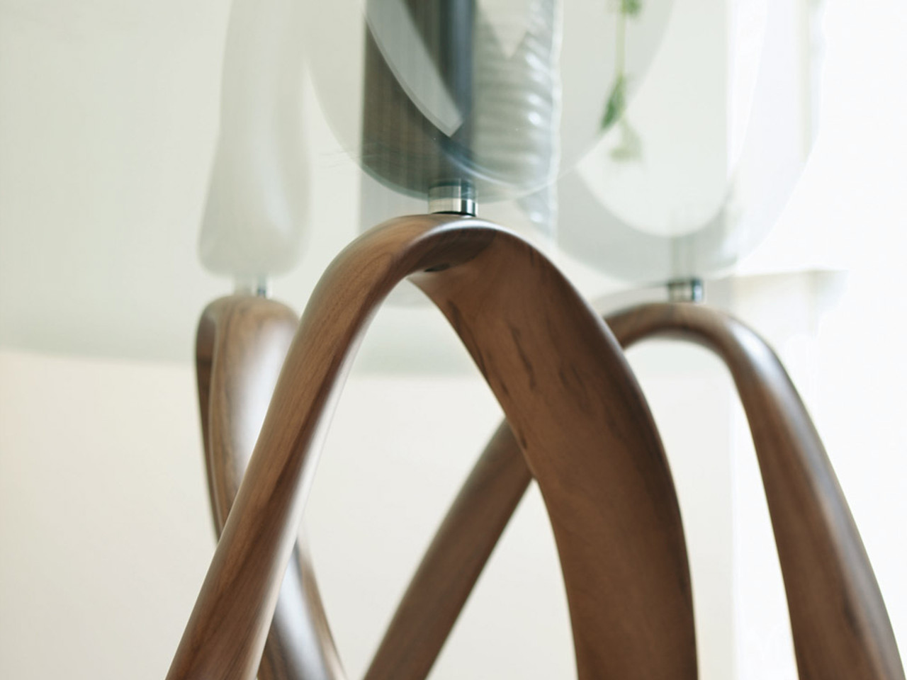 Porada Infinity Elliptic Glass Dining Table by S. Bigi