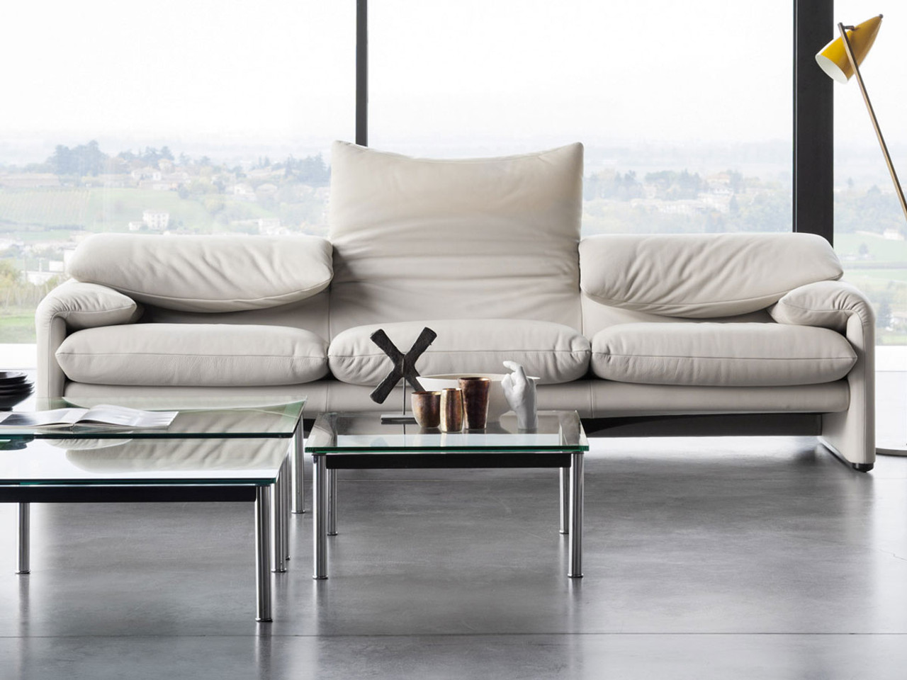Cassina Maralunga Sofa by Vico Magistretti