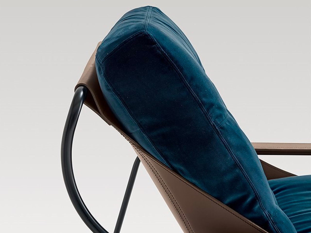 Maggiolina Lounge Chair - Fabric