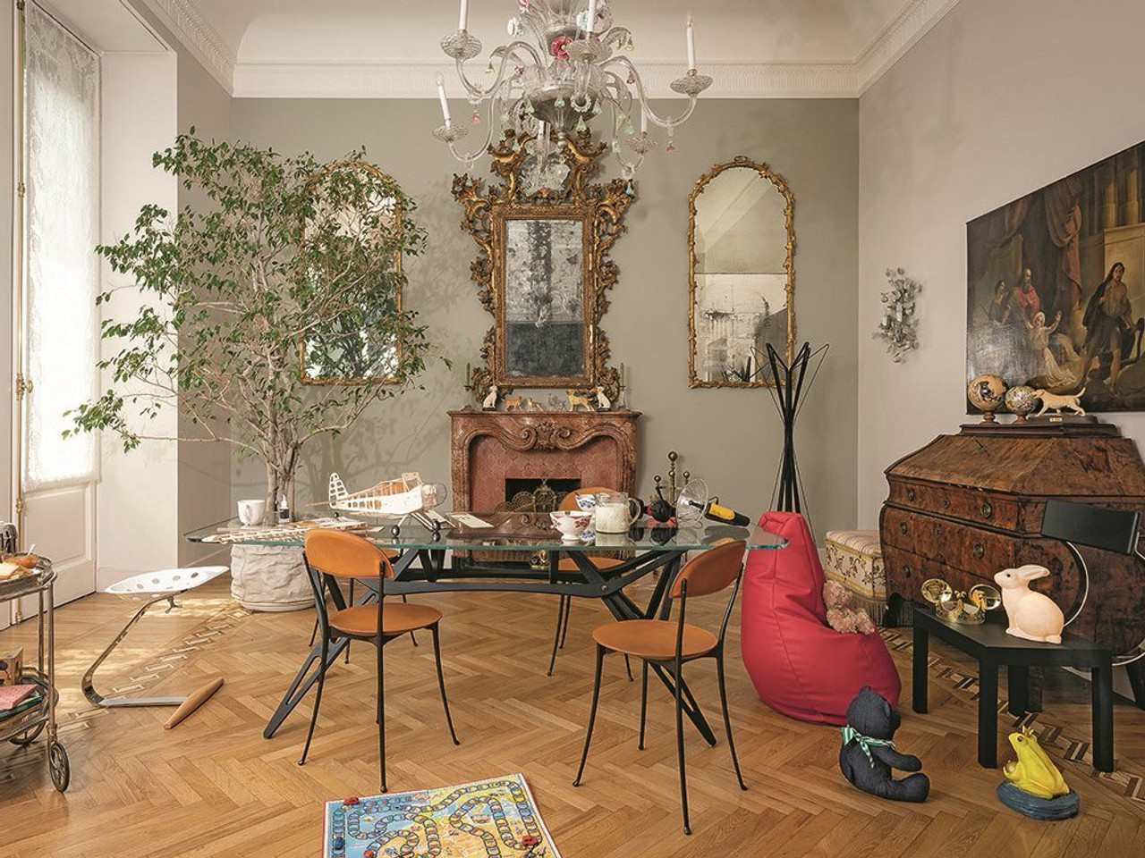 Reale CM Dining Table
